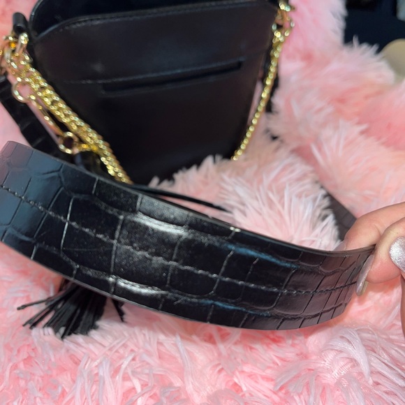 Michael Kors Mini Bucket Bag - Picture 8 of 8